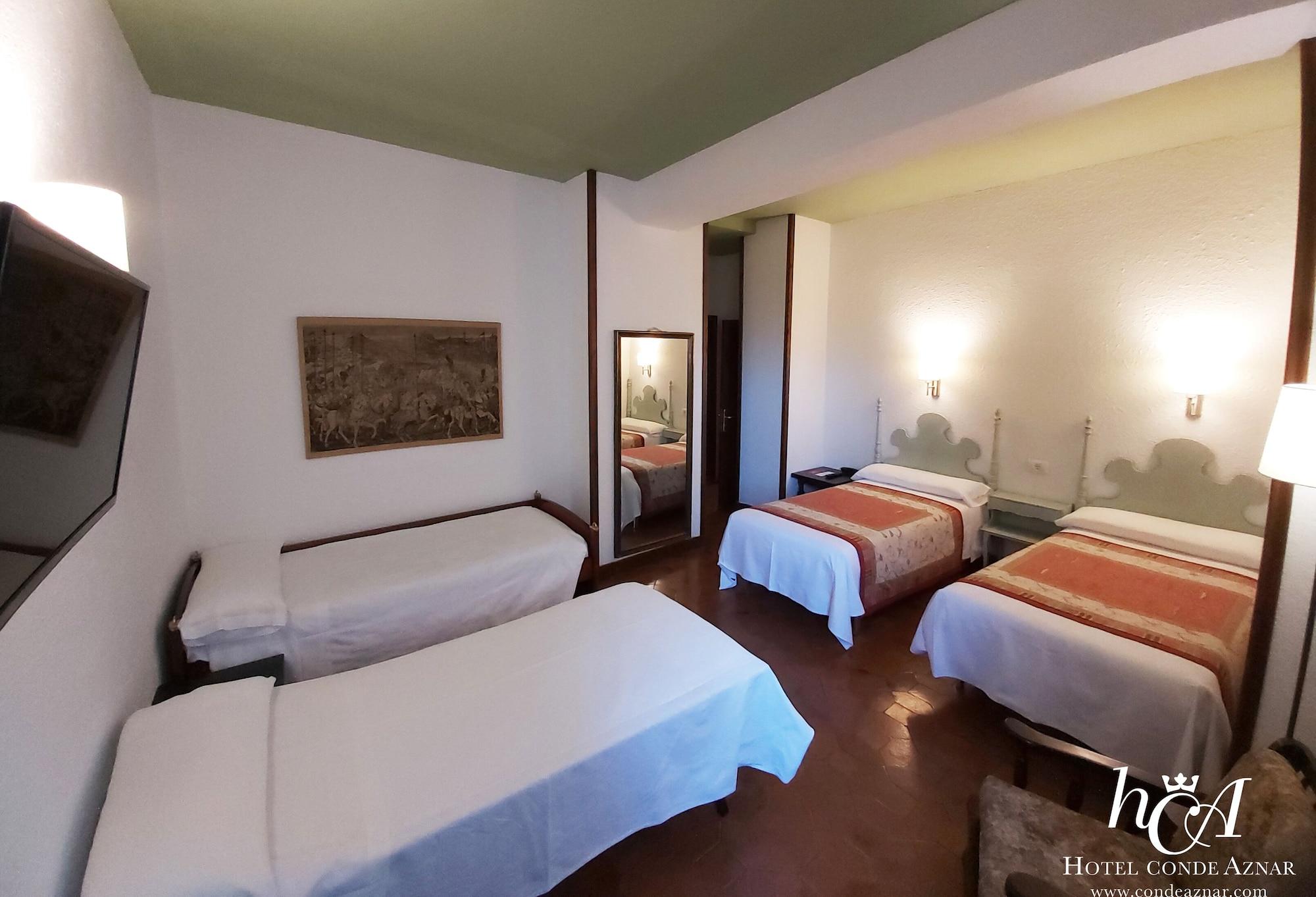 Conde Aznar Hotel Jaca Eksteriør billede